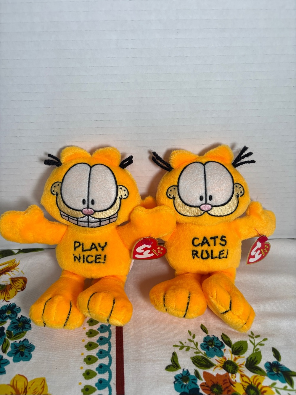 Ty Bow Wow Beanies Garfield Plush Duo Squeaky Y2K Dog Toys